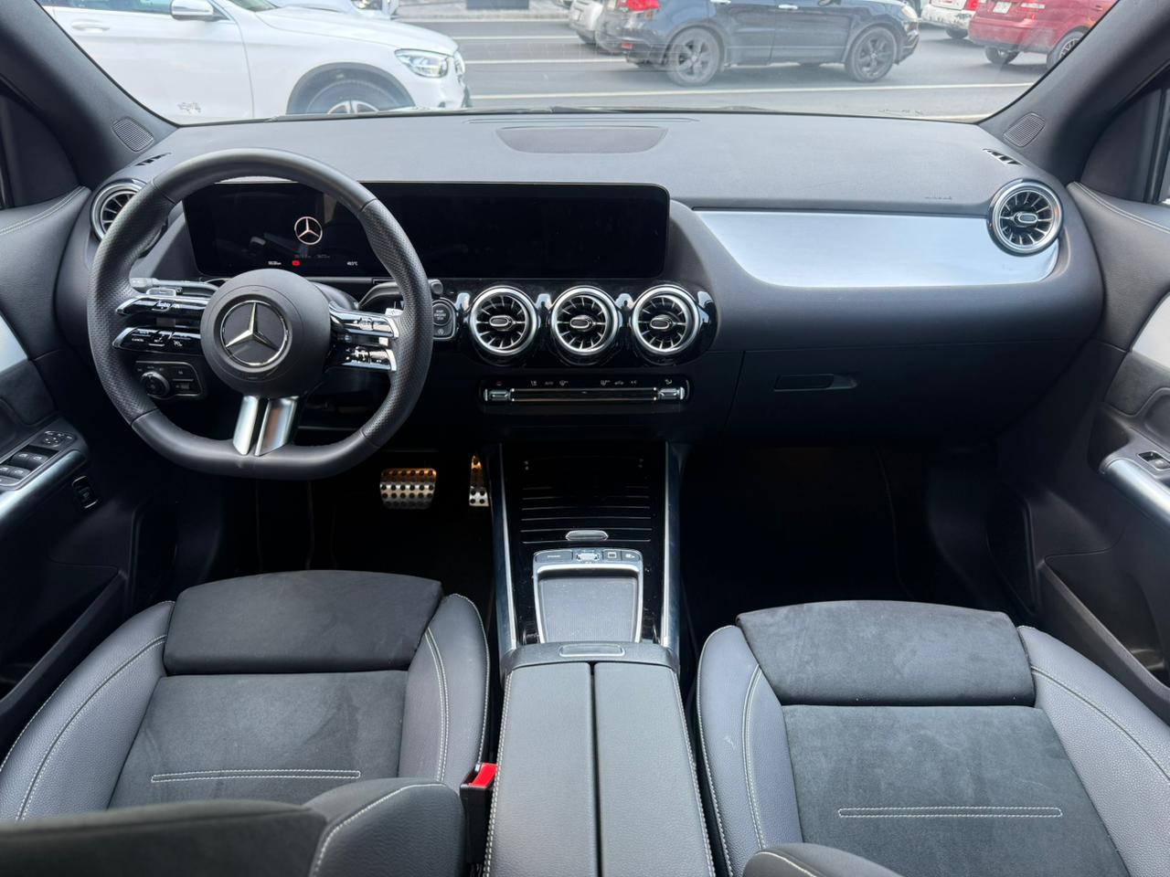 GLA 200 MILD HYBRID