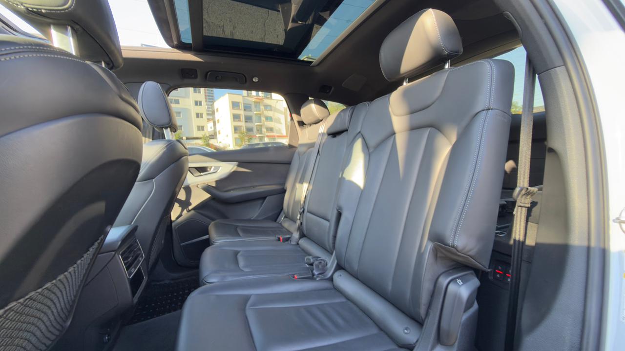 AUDI Q7 SLINE MILD HYBRID 2023