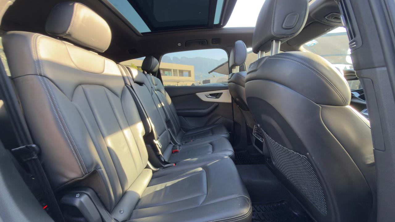 AUDI Q7 SLINE MILD HYBRID 2023