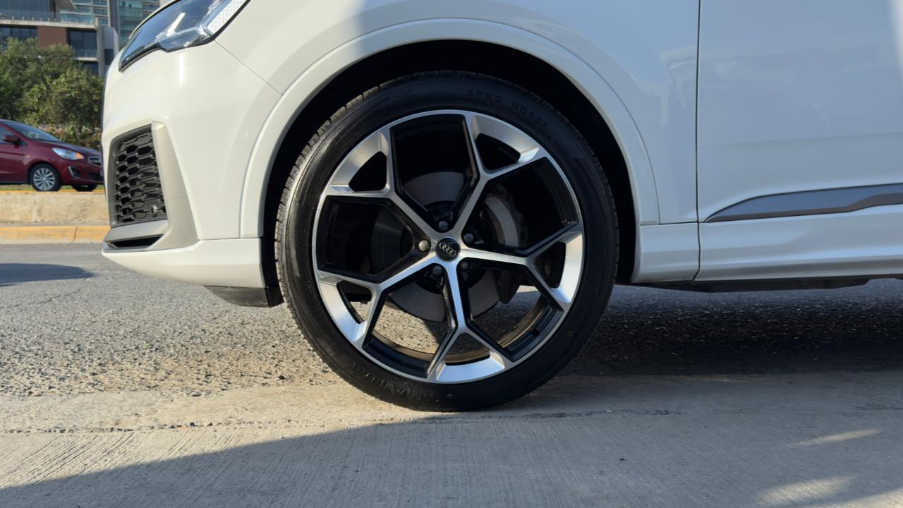 AUDI Q7 SLINE MILD HYBRID 2023