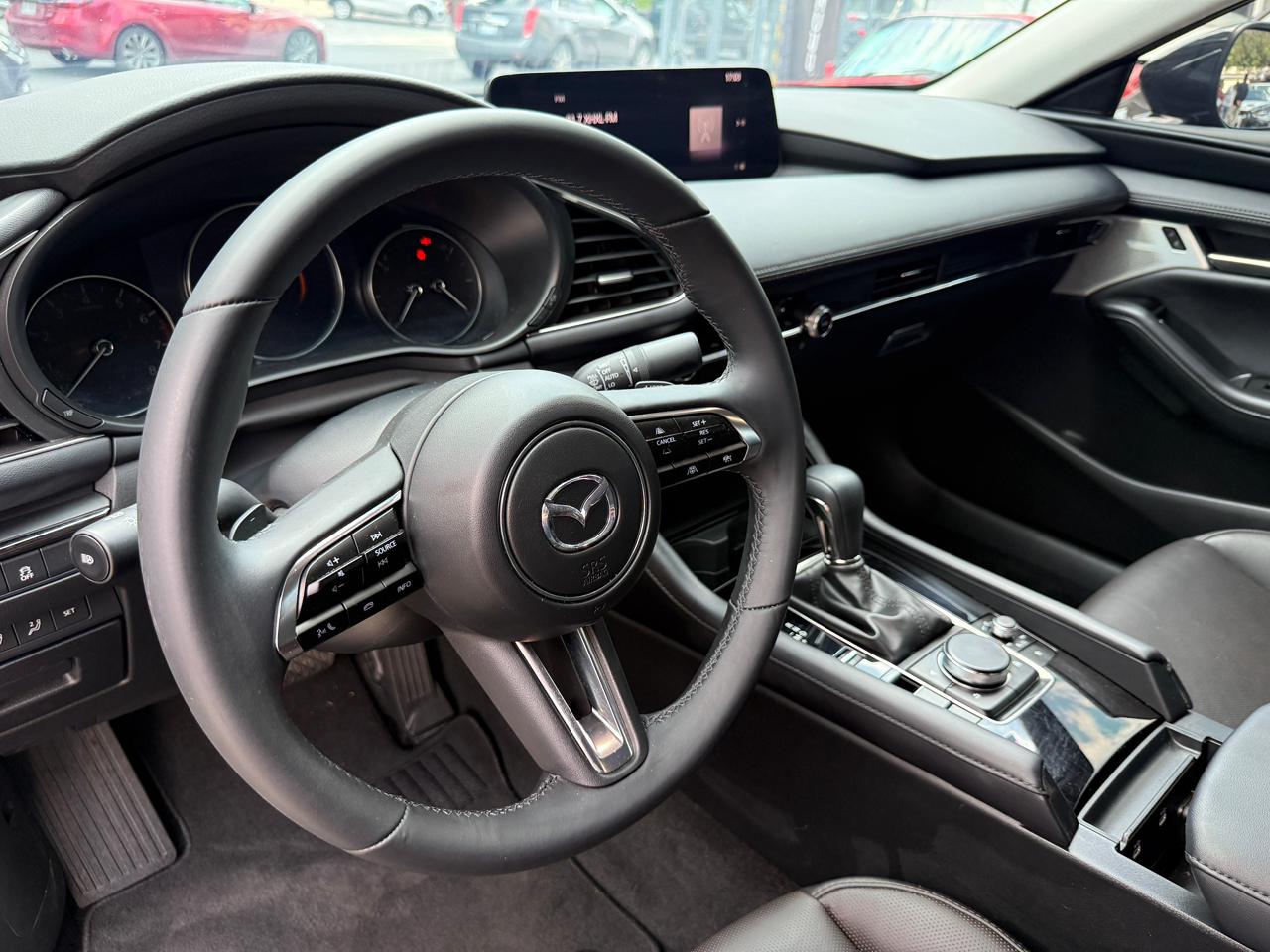 MAZDA 3 SIGNATURE