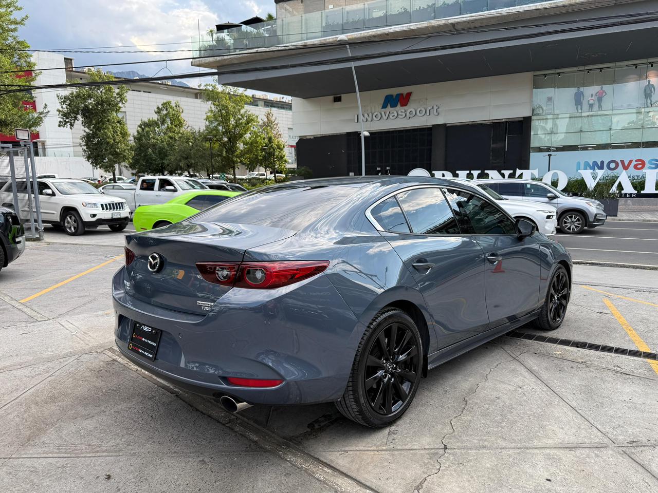 MAZDA 3 SIGNATURE
