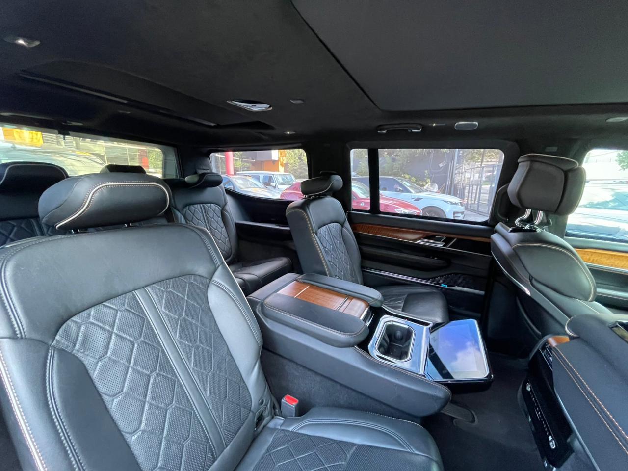 GRAND WAGONEER AT BLINDADA NIVEL 5 PLUS PROTELIFE