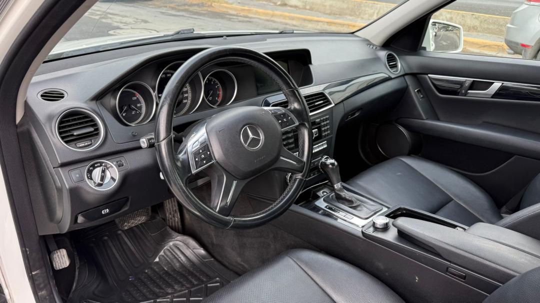 Mercedes Benz C 180 CGI 2014