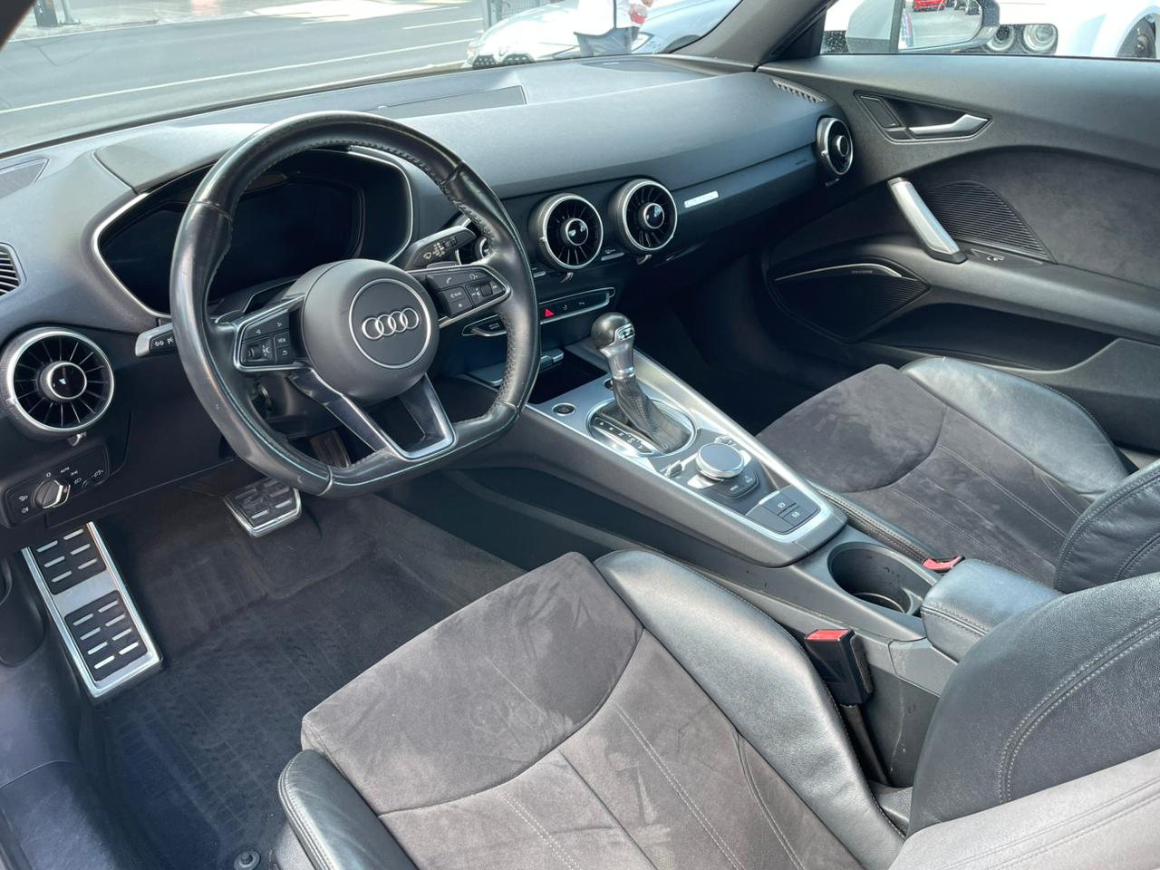 TT COUPE SPORT HIGH