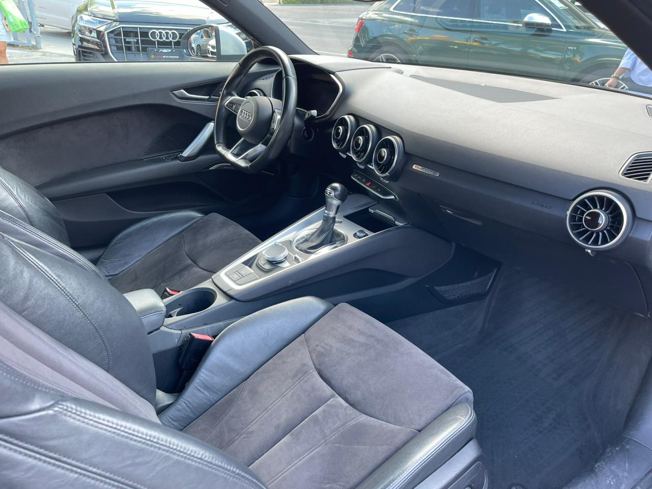 TT COUPE SPORT HIGH