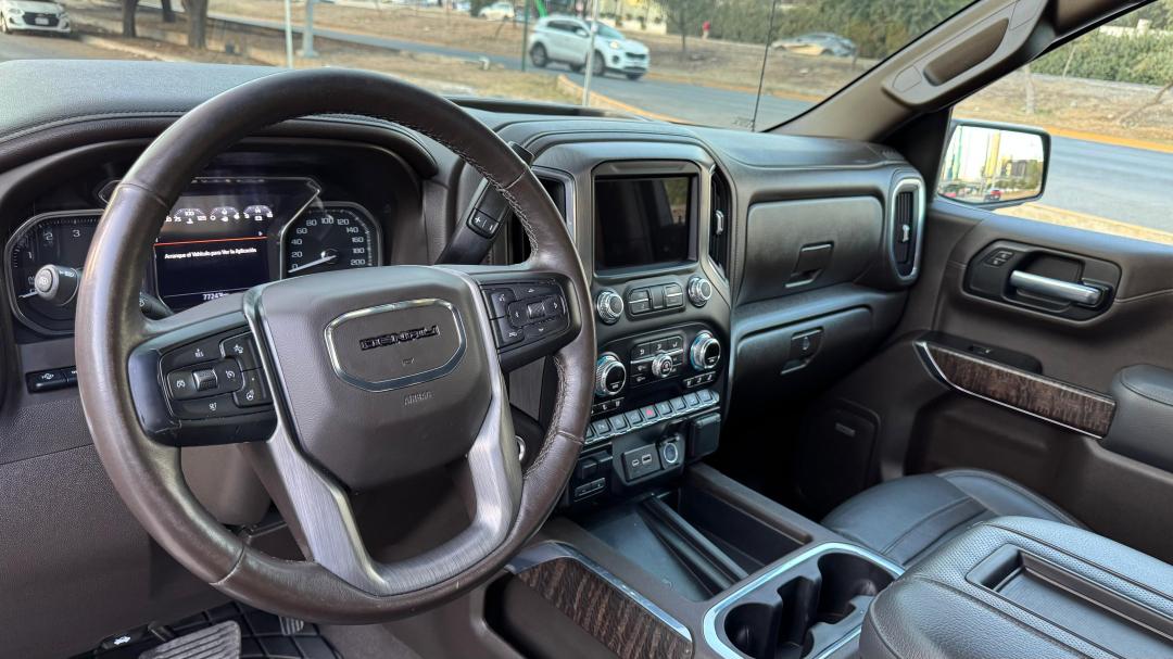 GMC SIERRA DENALI 2021