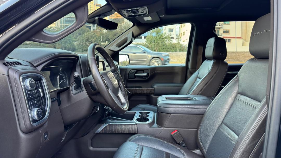 GMC SIERRA DENALI 2021