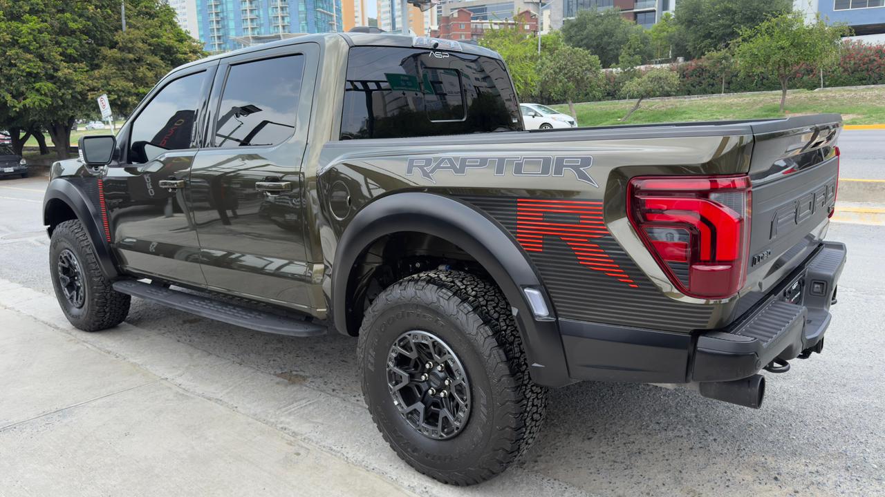 FORD LOBO RAPTOR R 2024