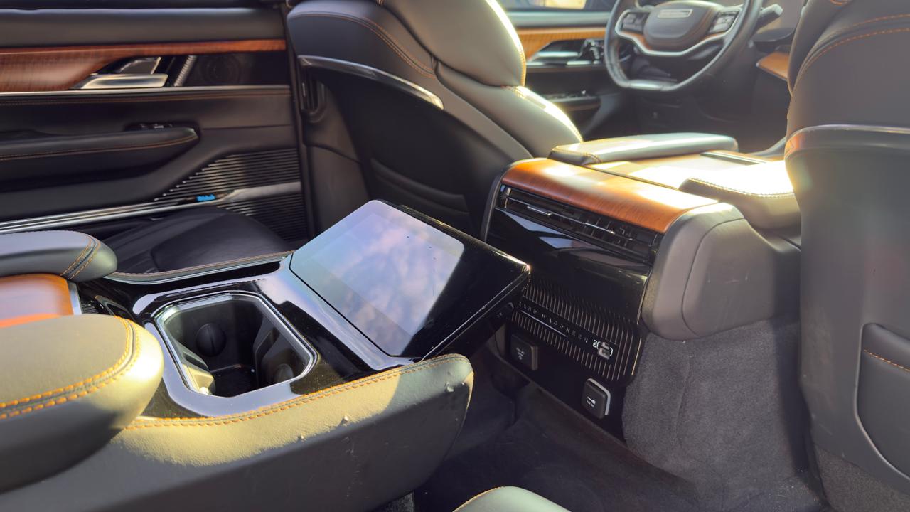 JEEP GRAND WAGONEER 6.4L BLINDAJE V PLUS PROTELIFE 2022
