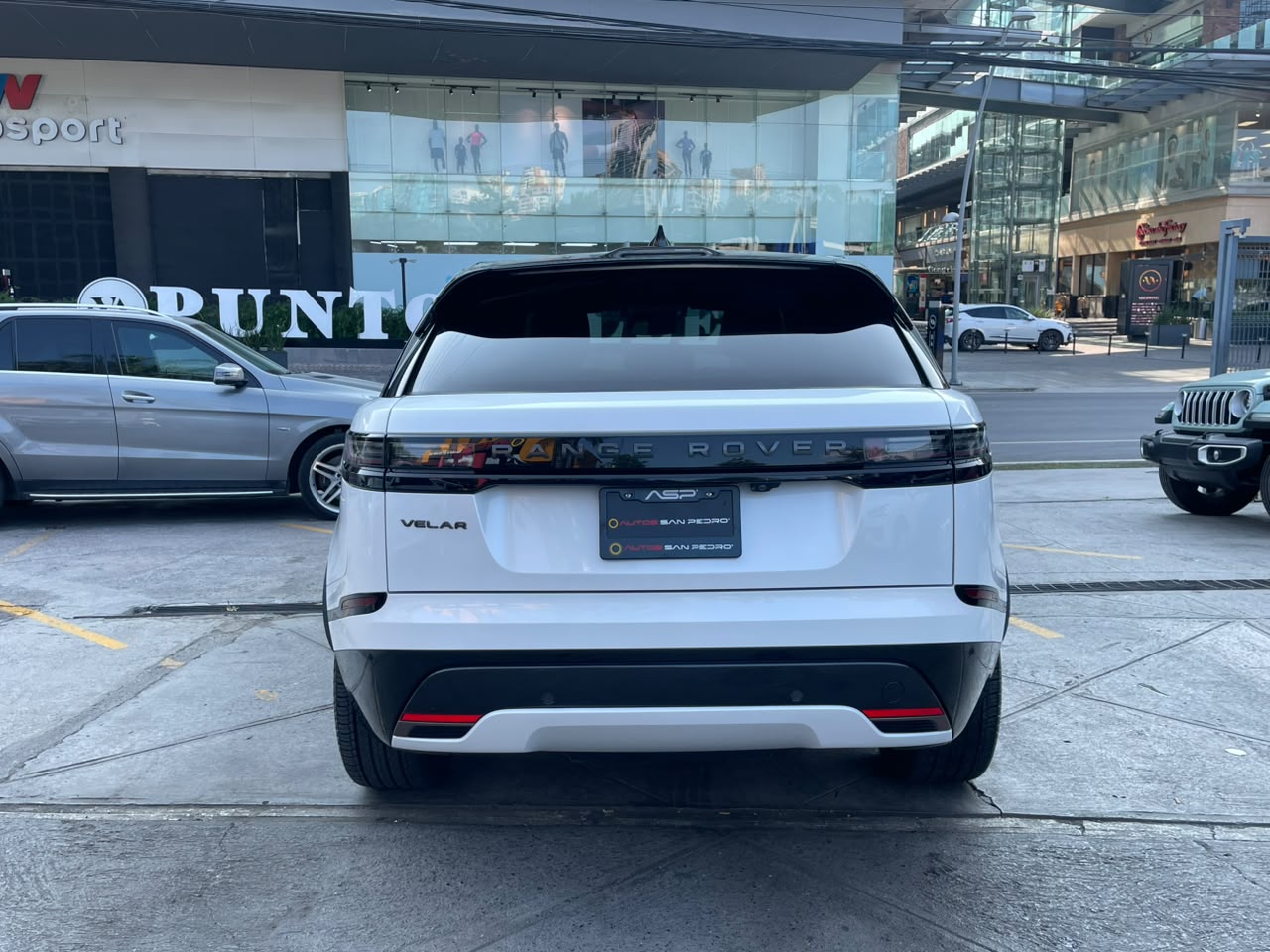 RANGE ROVER VELAR R DYNAMIC SE 404PS HEV