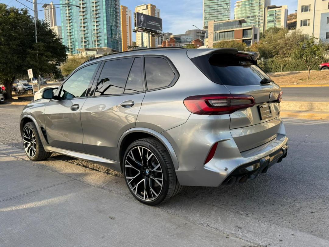 BMW X5 M COMPETITION 2022