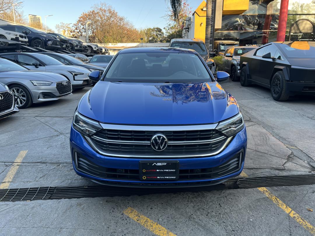 Volkswagen JETTA COMFORTLINE 2024