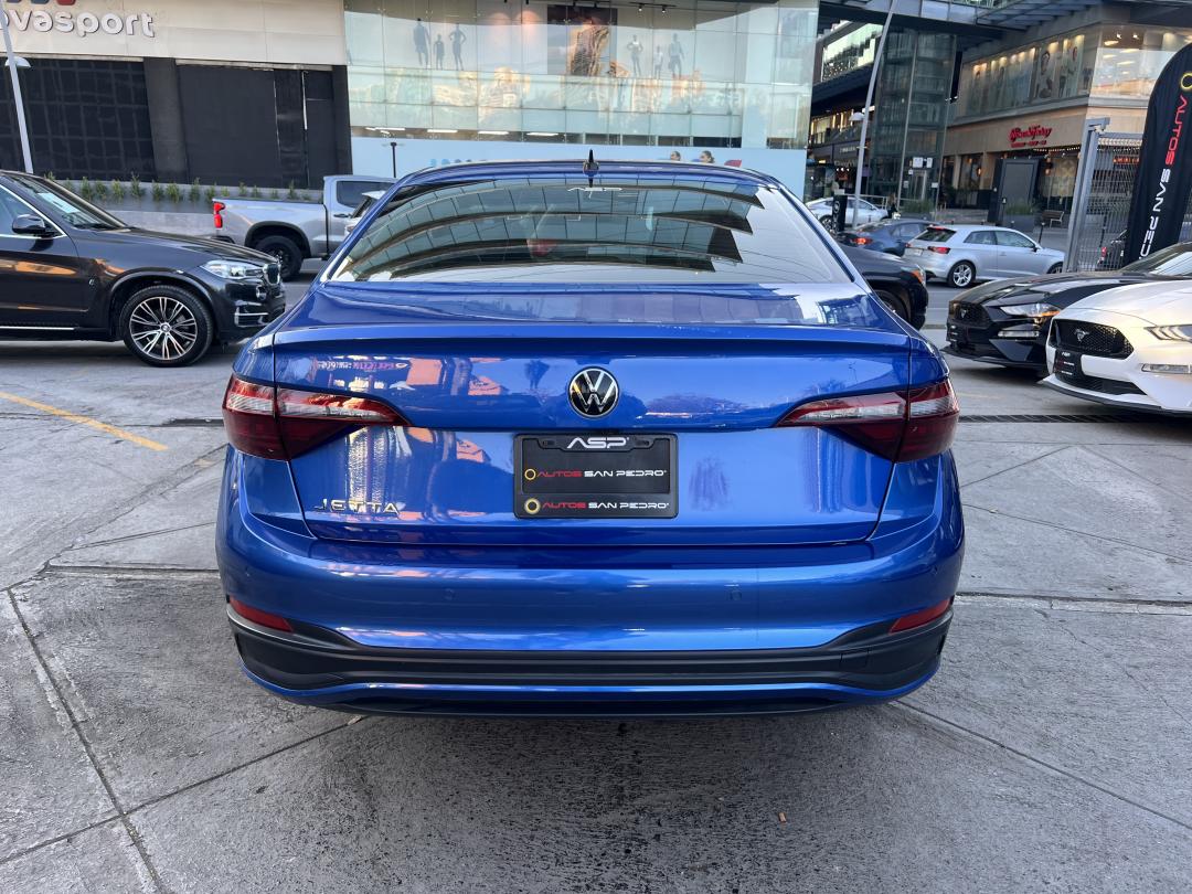 Volkswagen JETTA COMFORTLINE 2024