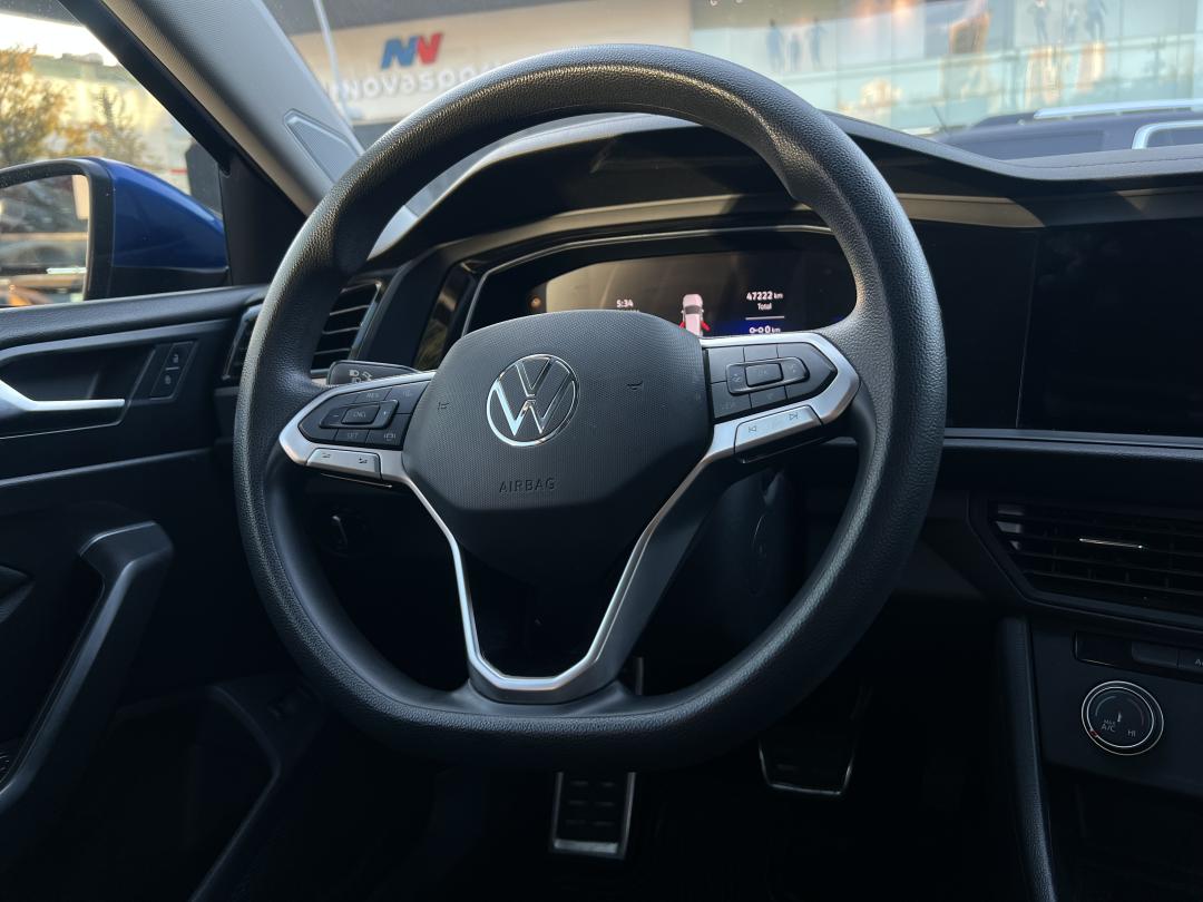 Volkswagen JETTA COMFORTLINE 2024