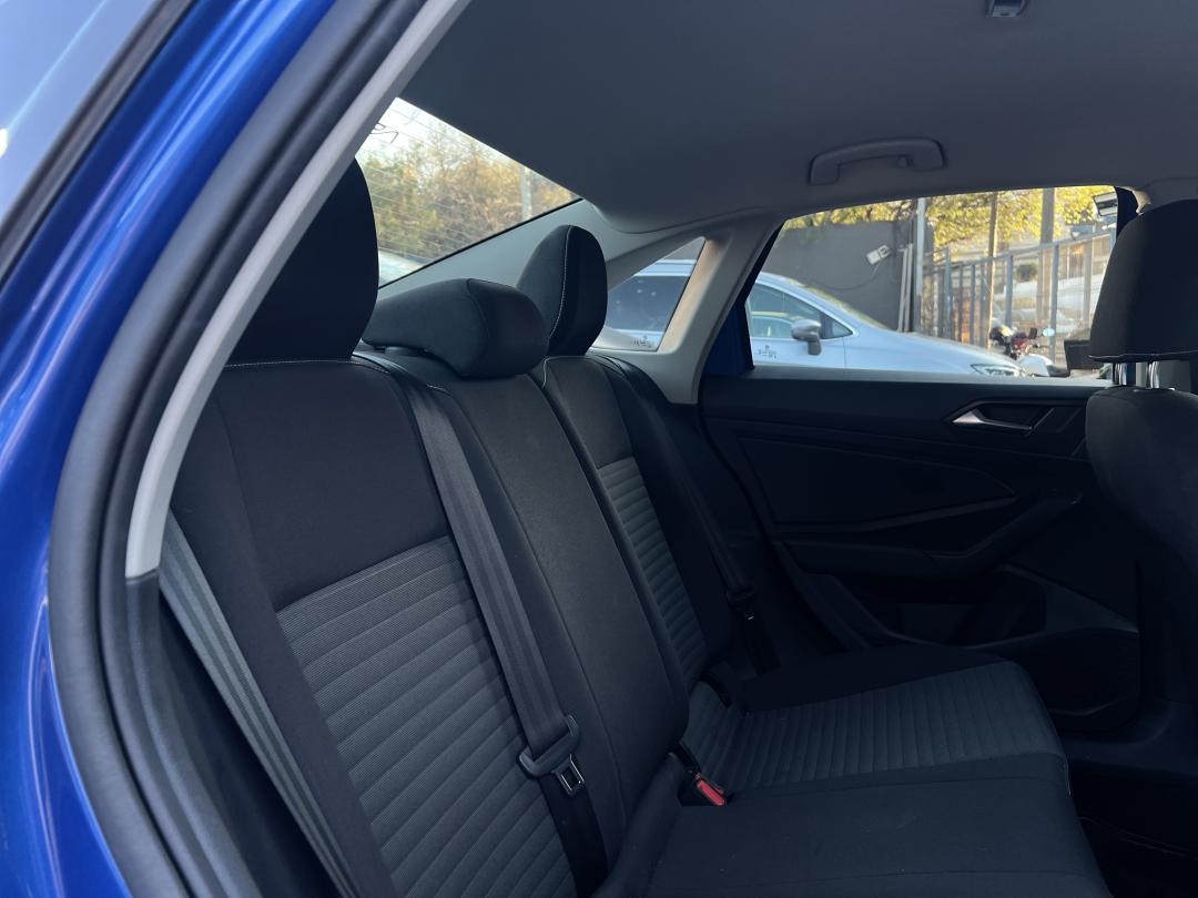 Volkswagen JETTA COMFORTLINE 2024