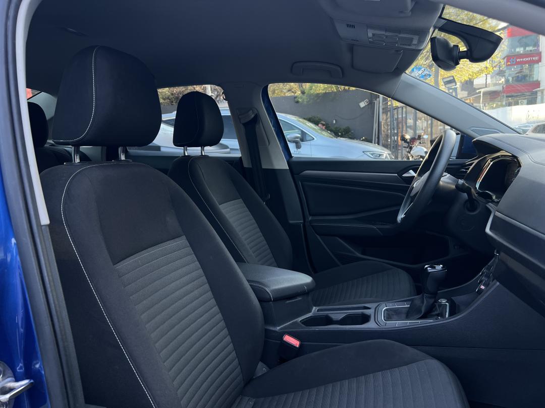 Volkswagen JETTA COMFORTLINE 2024