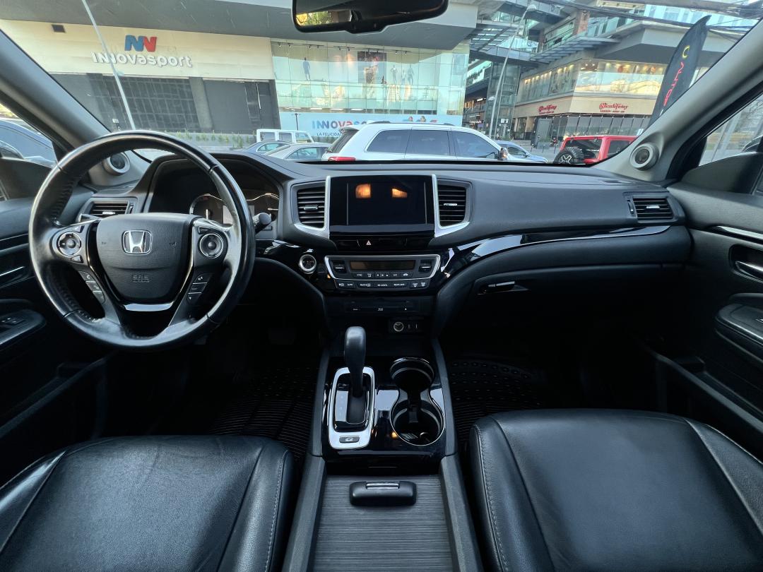 Honda PILOT TOURING 2018