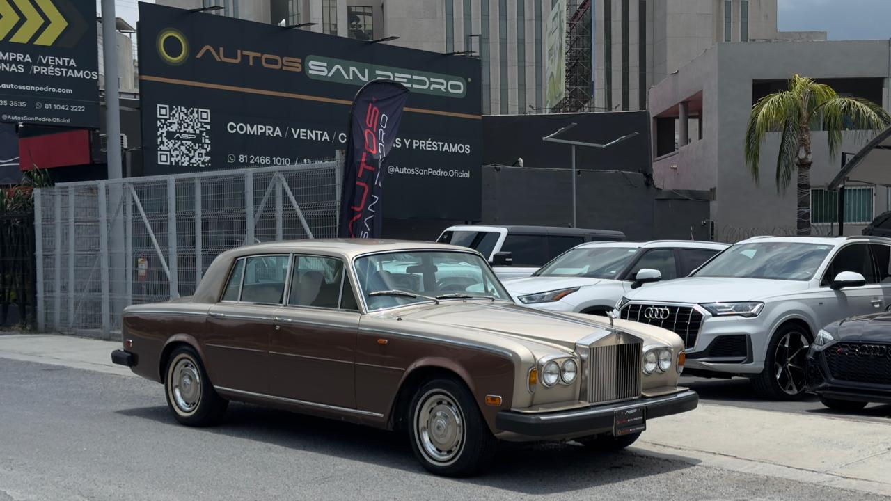 ROLLS ROYCE 1975