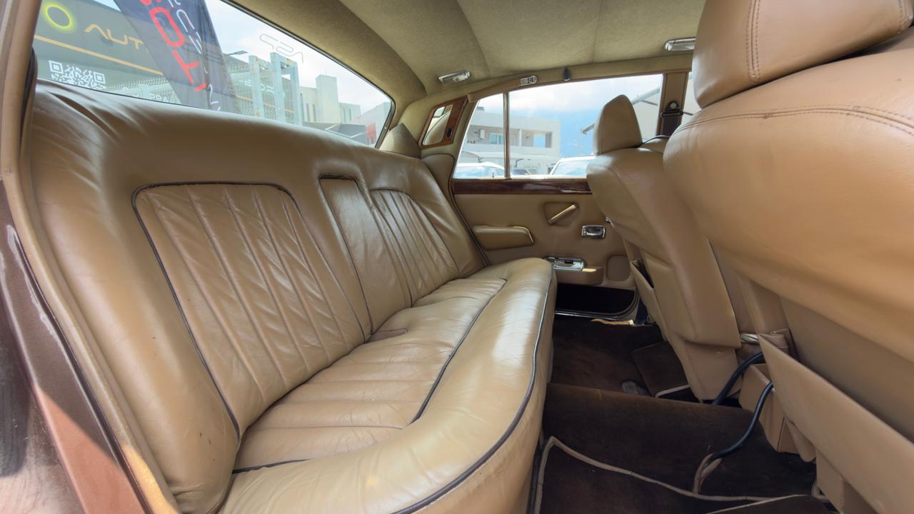 ROLLS ROYCE 1975