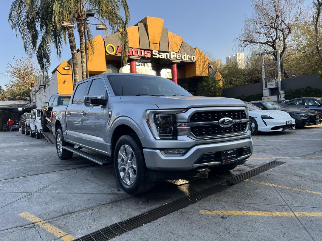 Ford LOBO PLATINUM 4X4 2021