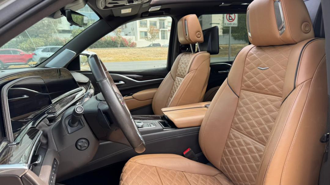Cadillac ESCALADE 2022