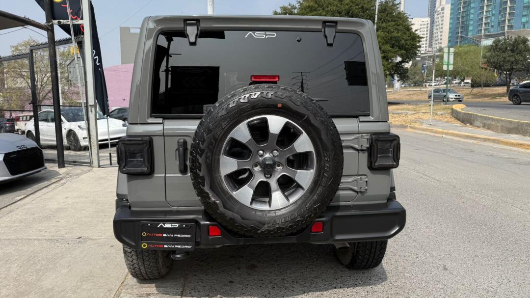 Jeep WRANGLER UNLIMITED SAHARA 4X4 2023