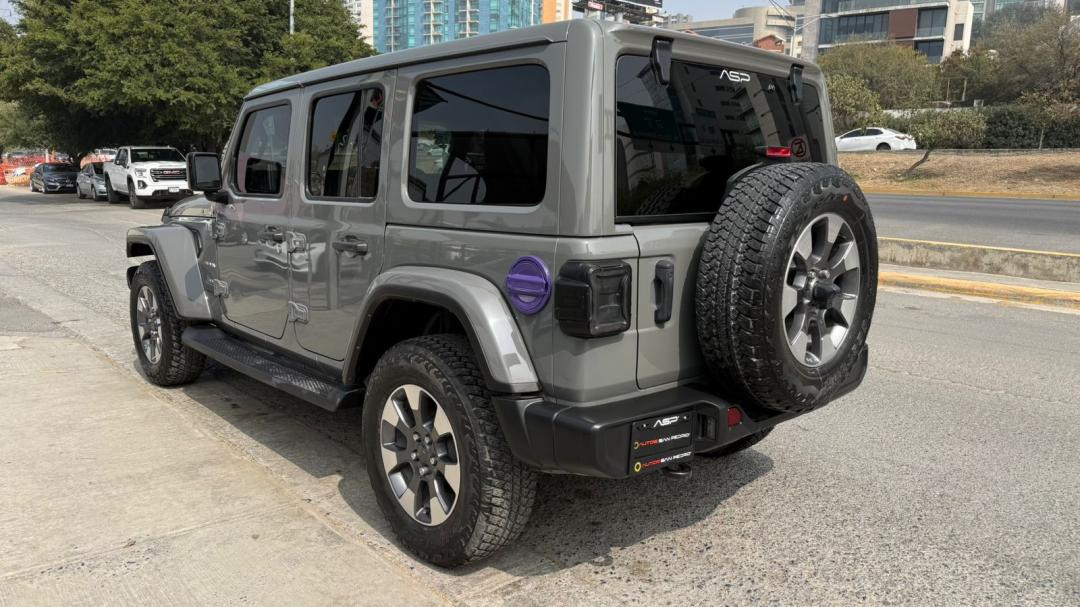 Jeep WRANGLER UNLIMITED SAHARA 4X4 2023