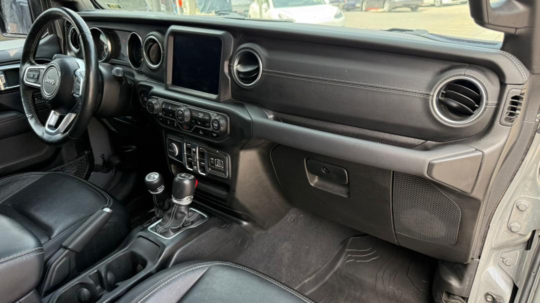 Jeep WRANGLER UNLIMITED SAHARA 4X4 2023