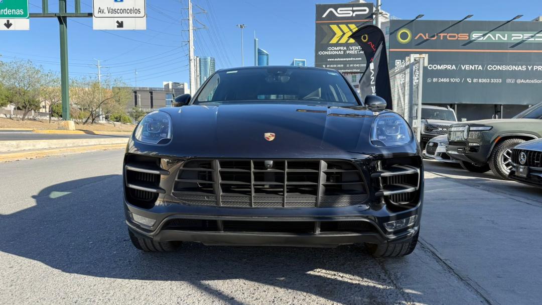 Porsche MACAN TURBO 2018