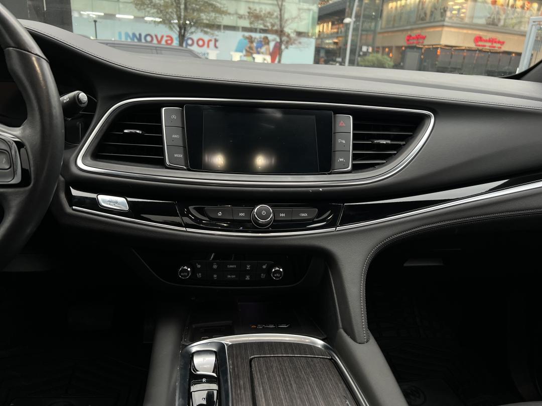 Buick ENCLAVE AVENIR 2024