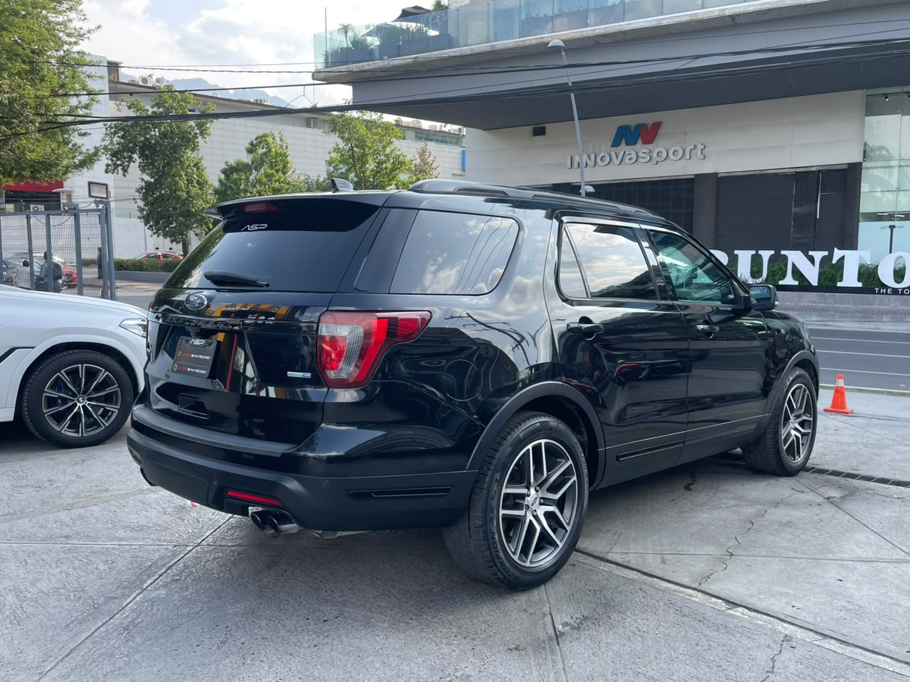 EXPLORER SPORT 4WD