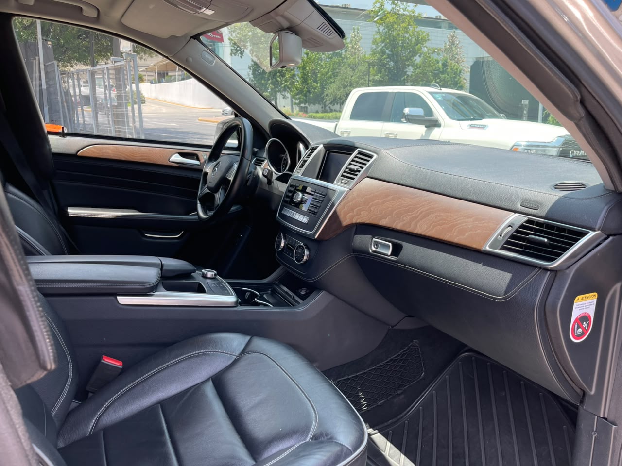 GLE 400 SPORT BLINDADA NIVEL III
