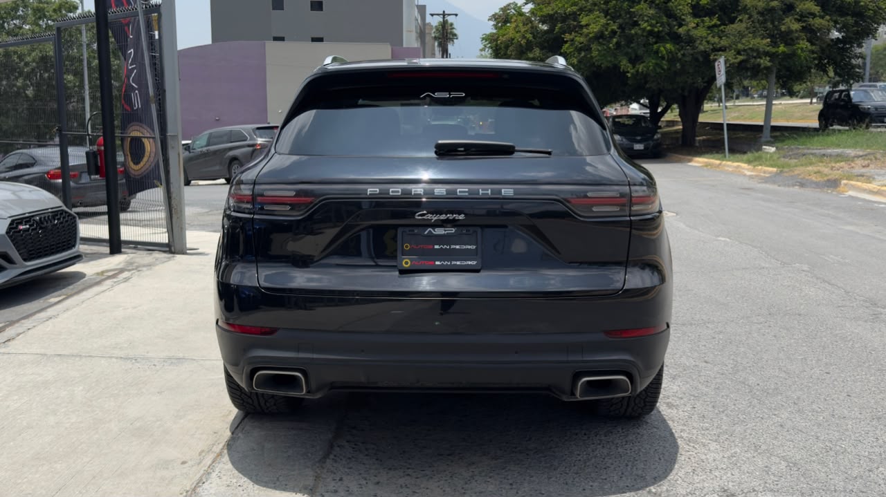 PORSCHE CAYENNE 2020