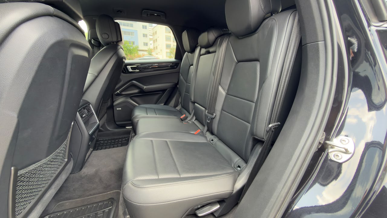 PORSCHE CAYENNE 2020