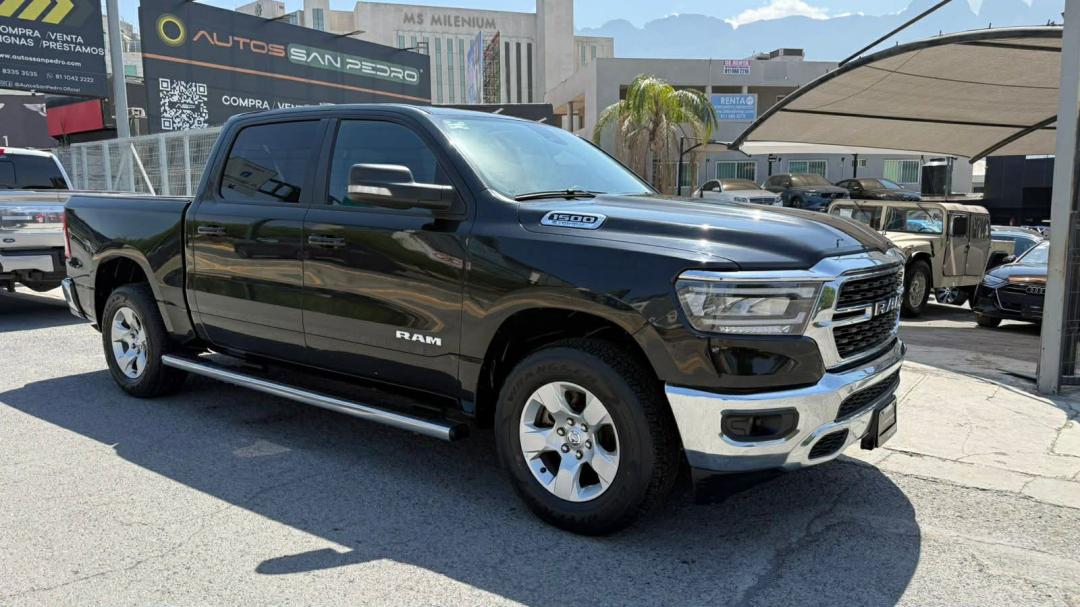 DODGE RAM 1500 BIGHORN 4X4 2022