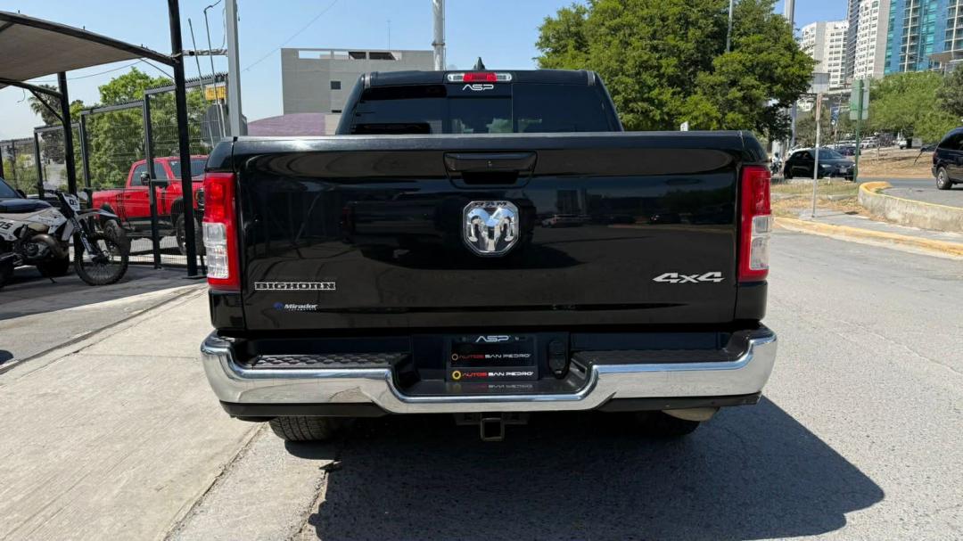 DODGE RAM 1500 BIGHORN 4X4 2022
