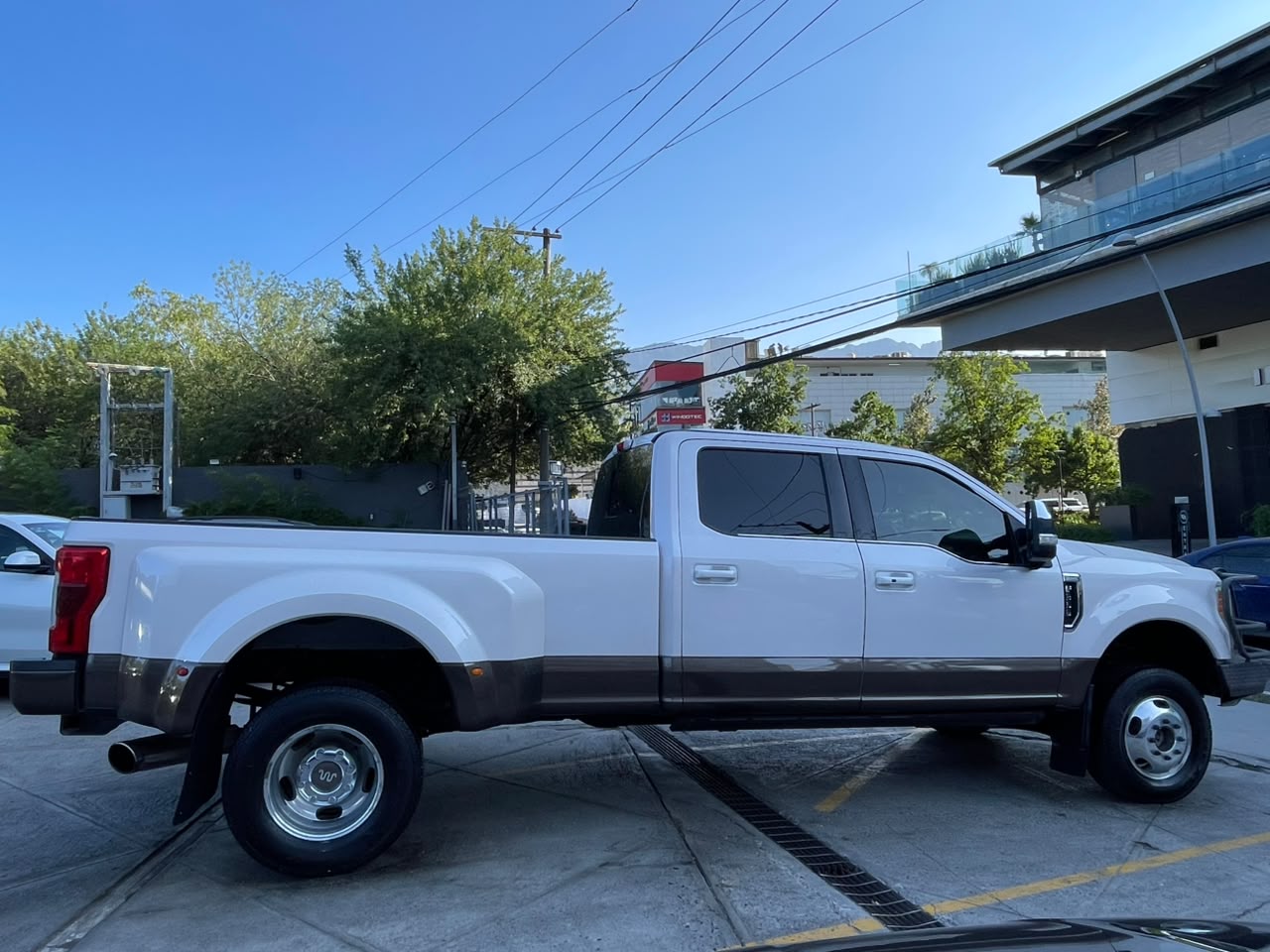 F350 HEAVY DUTY DIESEL