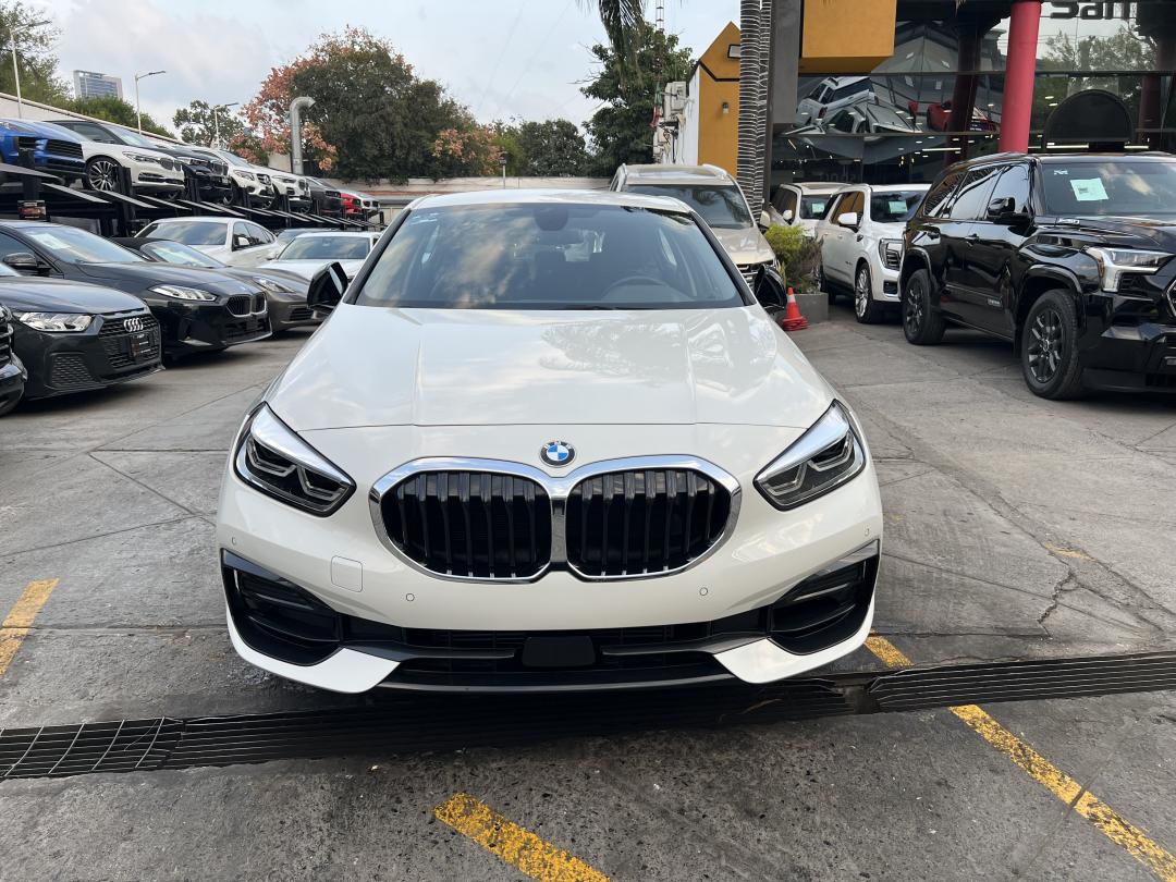 BMW 118I HATCHBACK 2024