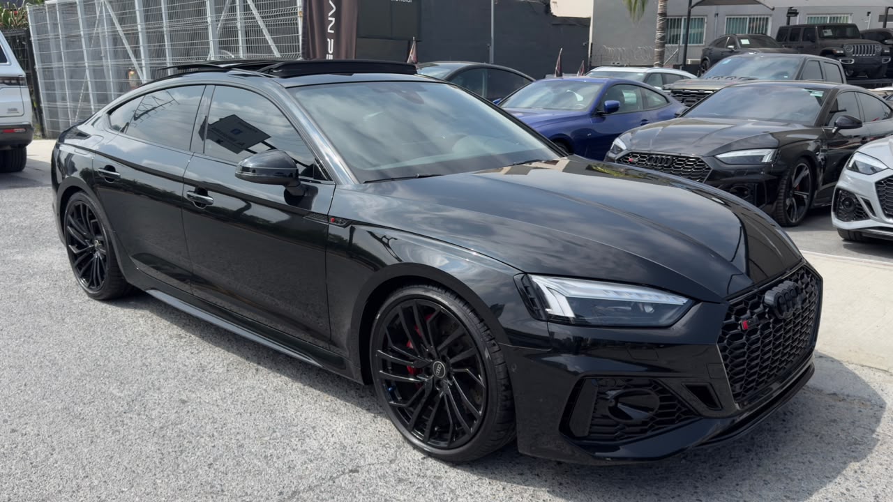 AUDI RS5 SPORTBACK 2025