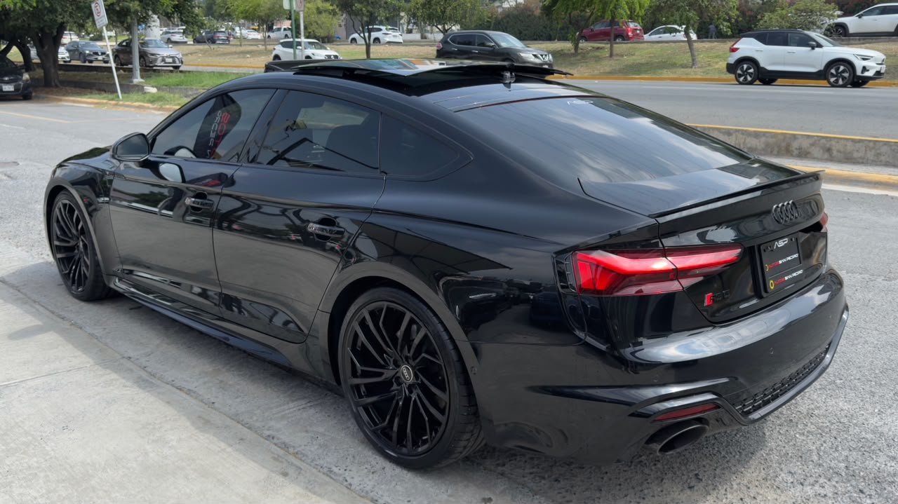 AUDI RS5 SPORTBACK 2025