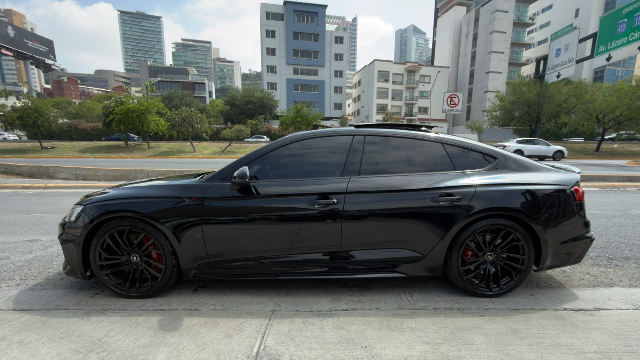 AUDI RS5 SPORTBACK 2025