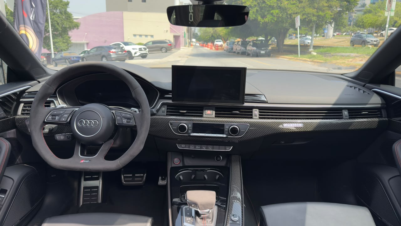 AUDI RS5 SPORTBACK 2025