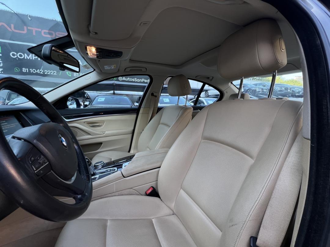 BMW 520IA 2016