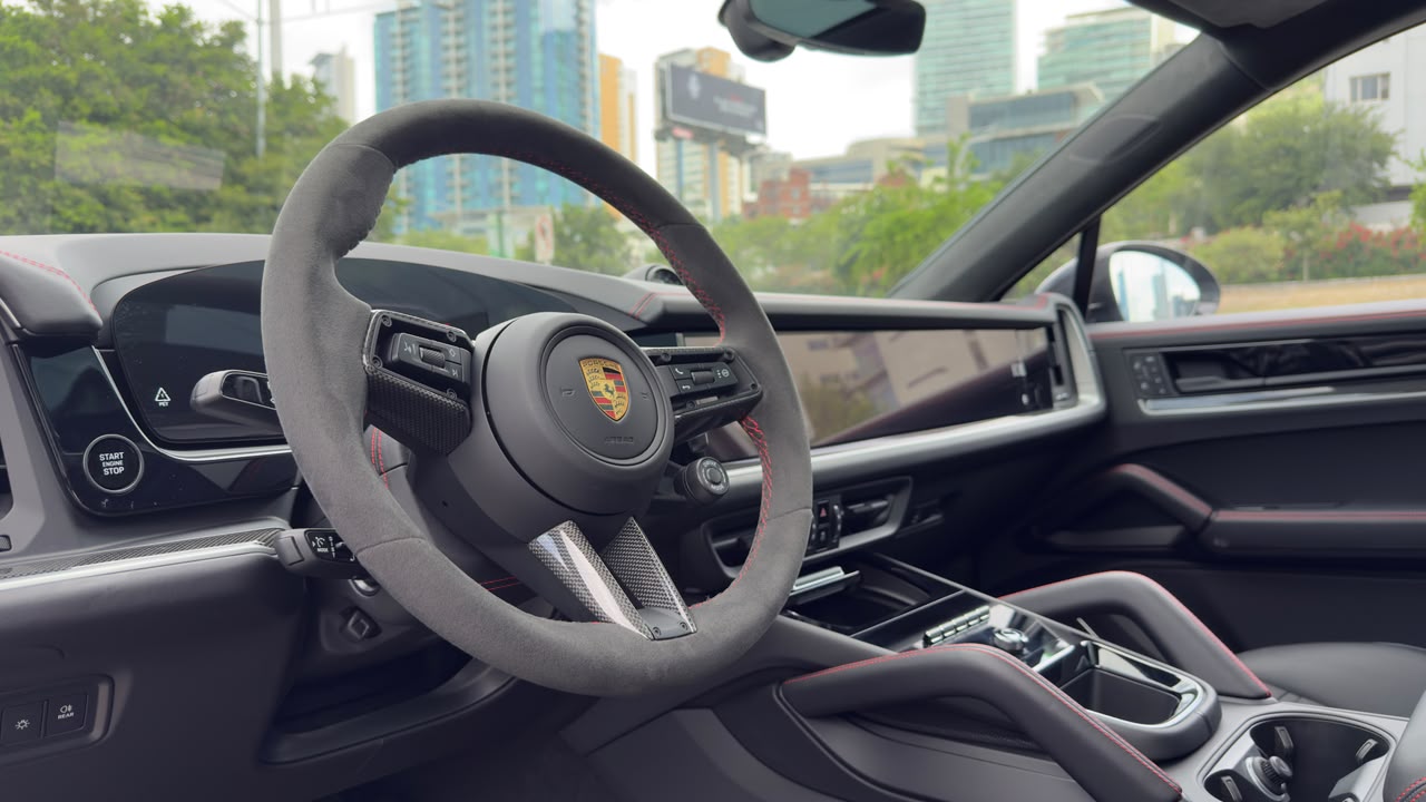 PORSCHE CAYENNE TURBO E HYBRID 2024
