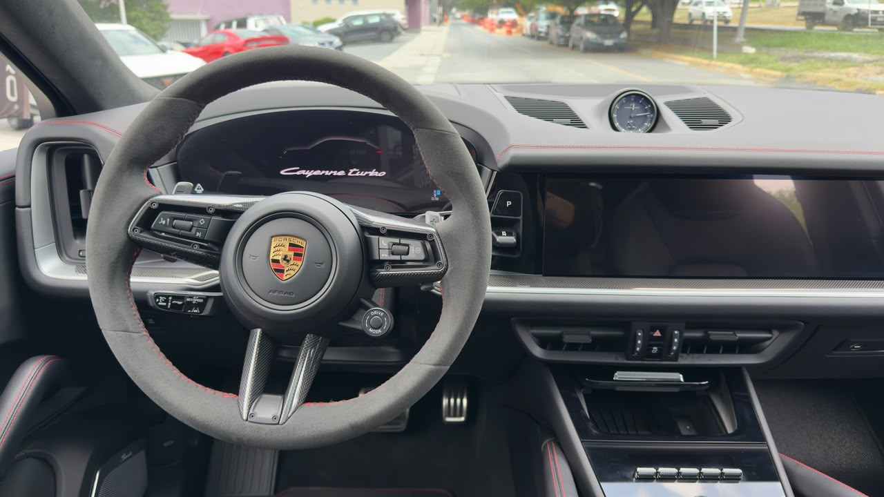 PORSCHE CAYENNE TURBO E HYBRID 2024
