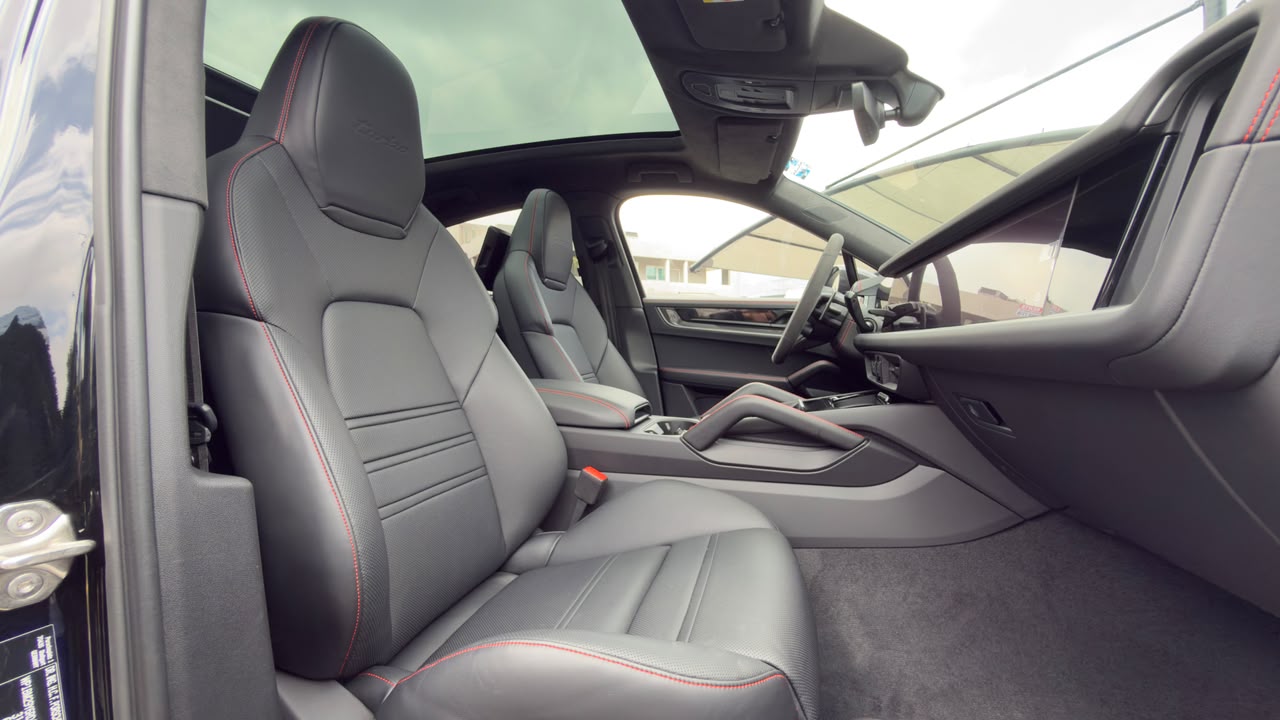 PORSCHE CAYENNE TURBO E HYBRID 2024