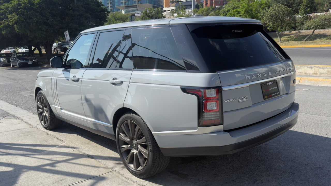 LAND ROVER RANGE ROVER VOGUE SE SUPER CARGADO 2013