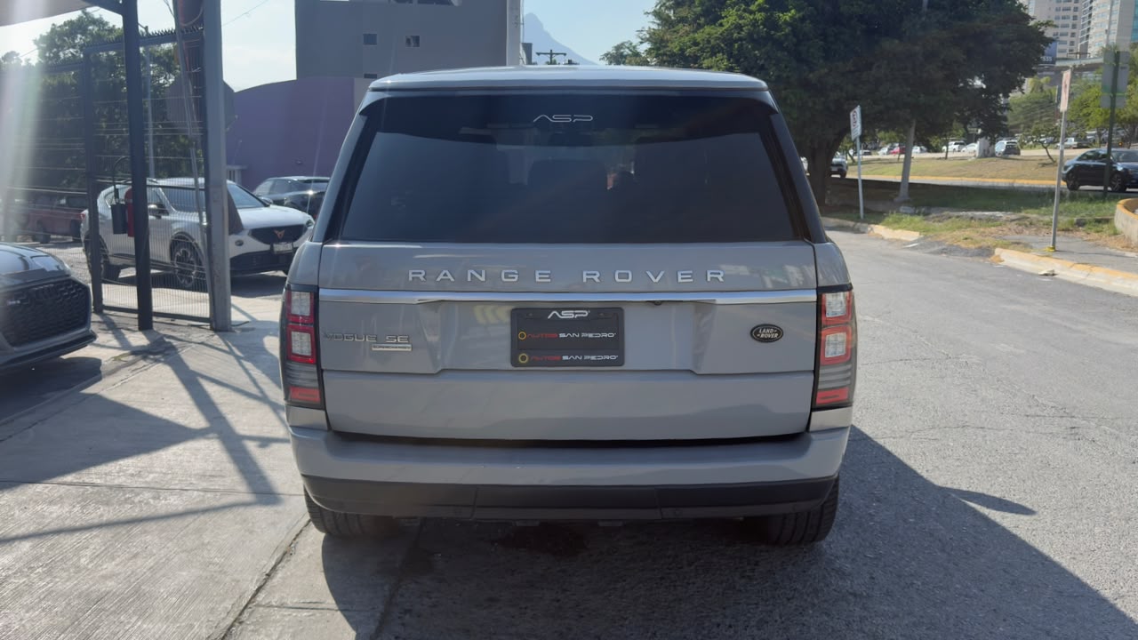 LAND ROVER RANGE ROVER VOGUE SE SUPER CARGADO 2013