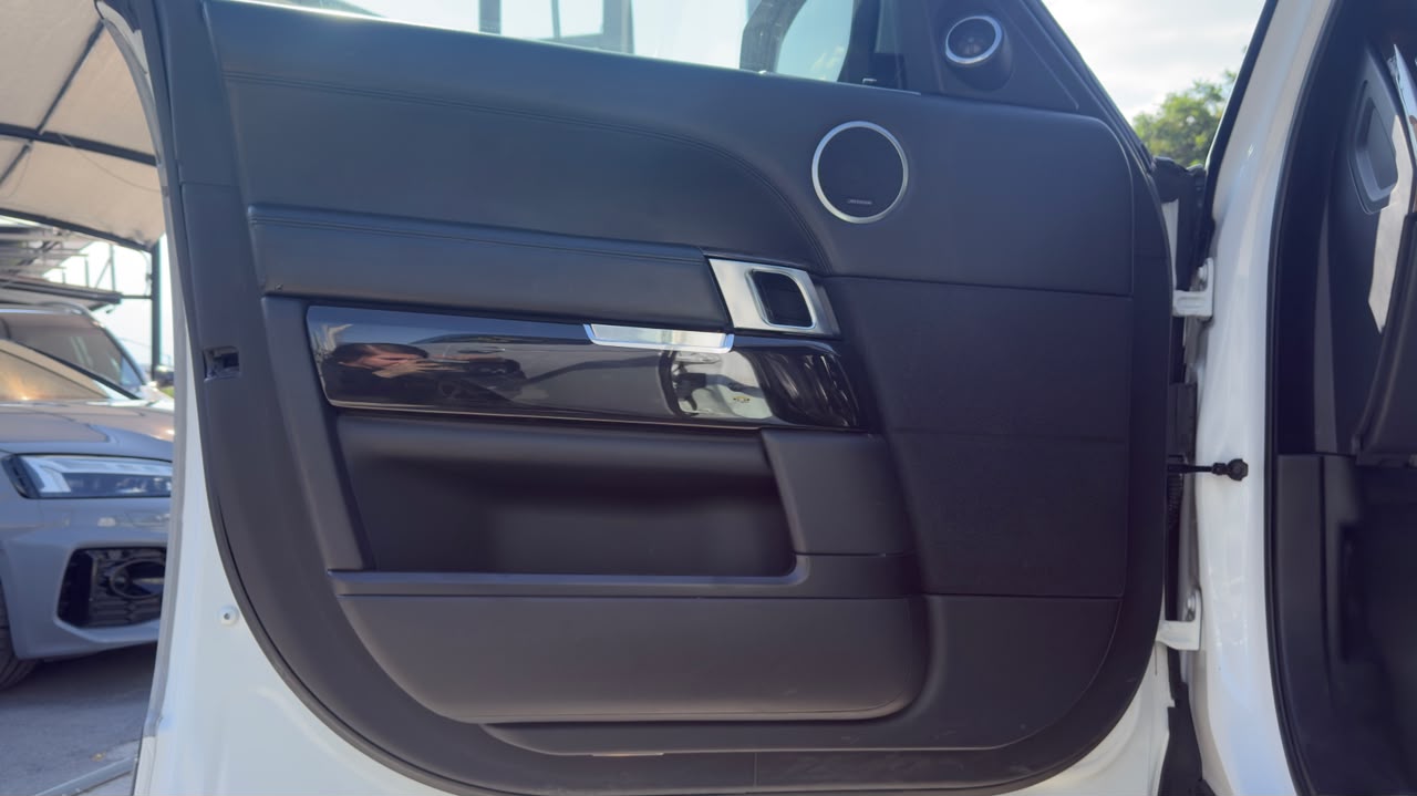 LAND ROVER RANGE ROVER VOGUE SE SUPER CARGADO 2013
